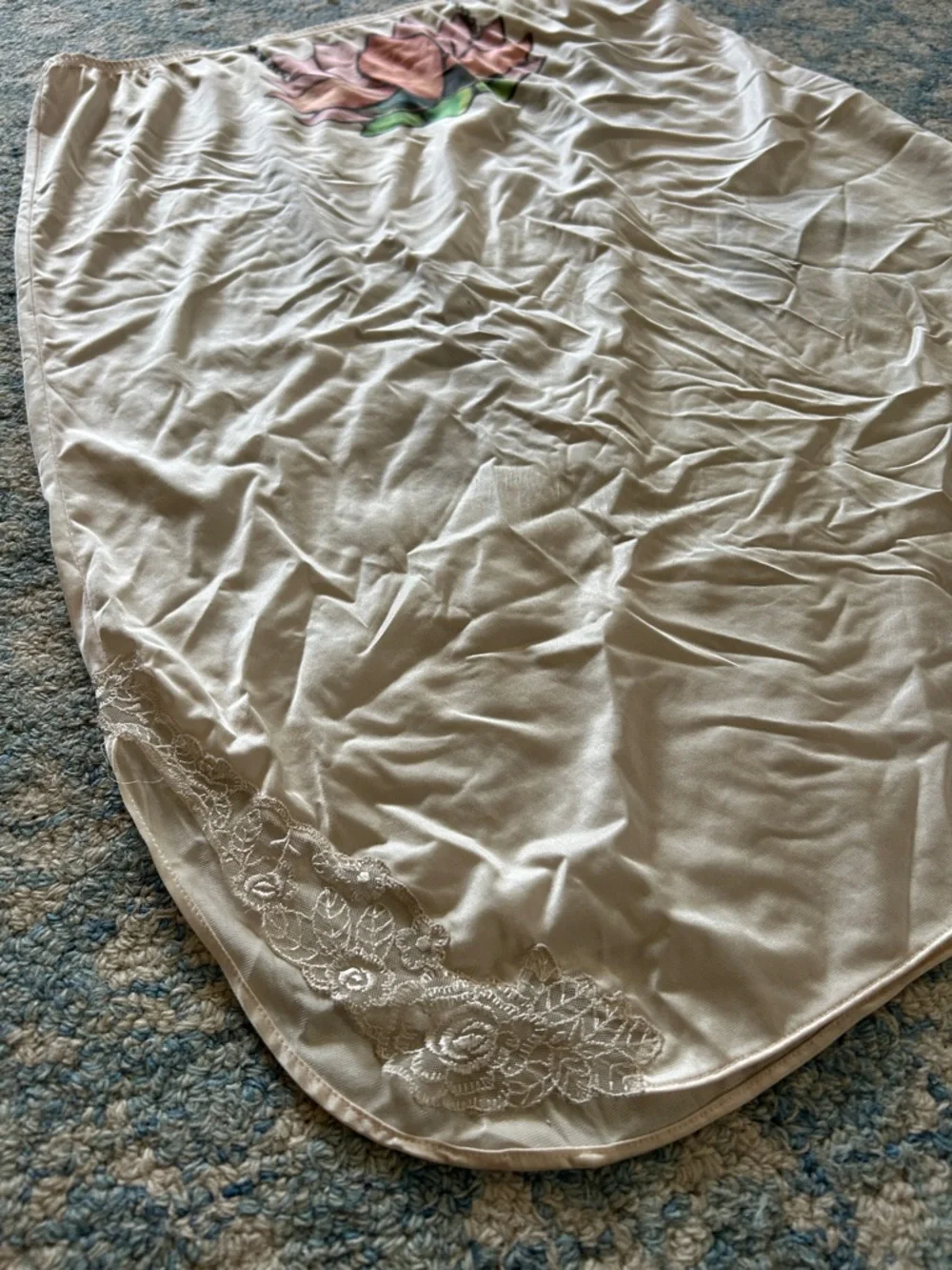Vintage upcycled slip Graphic Lip & Centipede Print Skirt & lotus in Cream - Picture 5 of 10